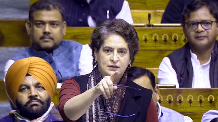 मनरेगा का नाम बदलने पर कांग्रेस