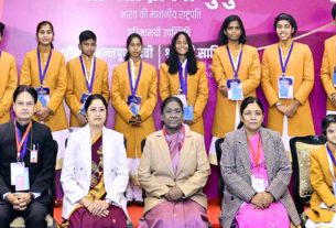 राष्ट्रपति द्रौपदी मुर्मू ने 18 राज्यों के 20 प्रतिभाशाली बच्चों को प्रधानमंत्री राष्ट्रीय बाल पुरस्कार से किया सम्मानित