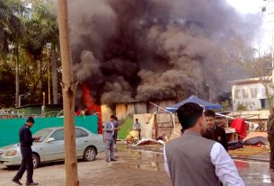 सायाजी होटल के स्टोर रूम में भीषण आग