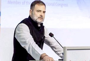 विदेशी मंच से मोदी सरकार पर राहुल गांधी का हमला, चुनावी प्रक्रिया और संस्थाओं पर उठाए सवाल