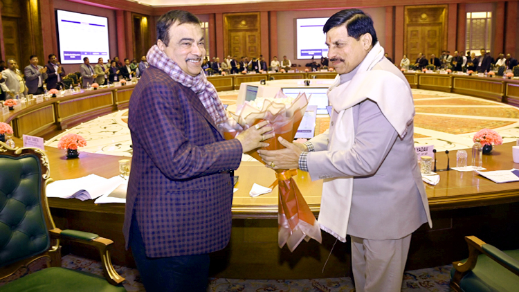 मध्यप्रदेश में बढ़ेगा सड़क नेटवर्क, 4667 करोड़ के प्रोजेक्ट की राह खोलेंगे केंद्रीय मंत्री नितिन गडकरी