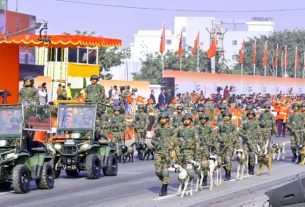 सेना दिवस : जयपुर परेड में भारतीय सेना का दिखा शौर्य, सेनाध्यक्ष उपेंद्र द्विवेदी ने जवानों को किया सम्मानित