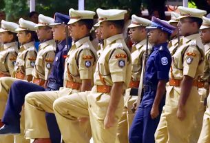 गणतंत्र दिवस पर 982 पुलिस कर्मियों को सेवा मेडल : इनमें 125 वीरता पुरस्कार शामिल