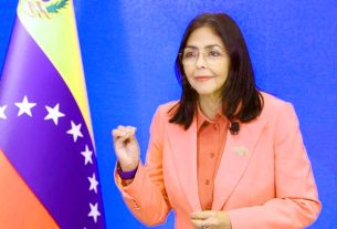 वेनेजुएला सुप्रीम कोर्ट के आदेश पर डेल्सी रोड्रिग्ज बनीं वेनेजुएला की कार्यवाहक राष्ट्रपति