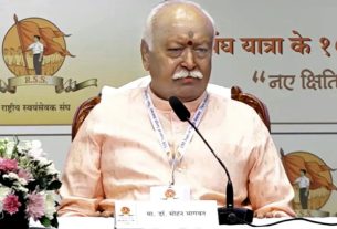 मुंबई में भागवत बोले