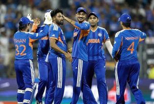 सिराज ने झटके 3 विकेट