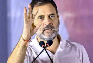 युवा कांग्रेस कार्यकर्ताओं की गिरफ़्तारी पर भड़के राहुल गाँधी : एक्स पर लिखा- शांतिपूर्ण विरोध हमारी ऐतिहासिक धरोहर है, पार्टी निडर युवाओं के साथ खड़ी