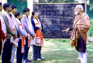 परीक्षा पे चर्चा में प्रधानमंत्री मोदी ने छात्रों से कहा- सिर्फ अंकों पर नहीं, जीवन को बेहतर बनाने पर भी ध्यान दें