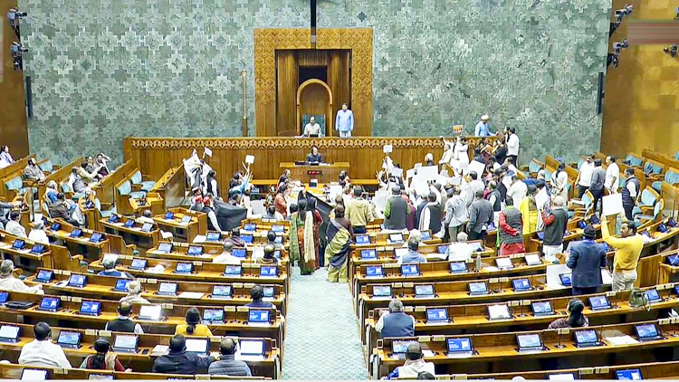 लोकसभा में पीएम की स्पीच के बिना धन्यवाद प्रस्ताव पास : 2004 के बाद ऐसा पहली बार