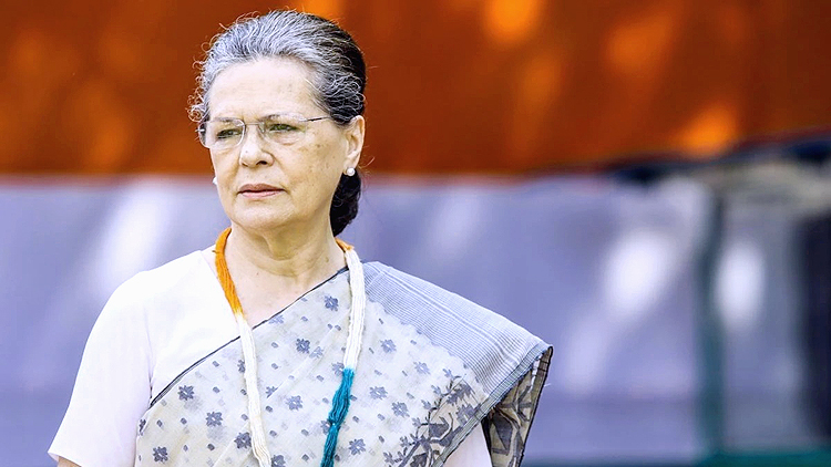 सोनिया गांधी ने नागरिकता-वोटर लिस्ट विवाद के आरोपों से किया इनकार : 21 फरवरी को होगी सुनवाई