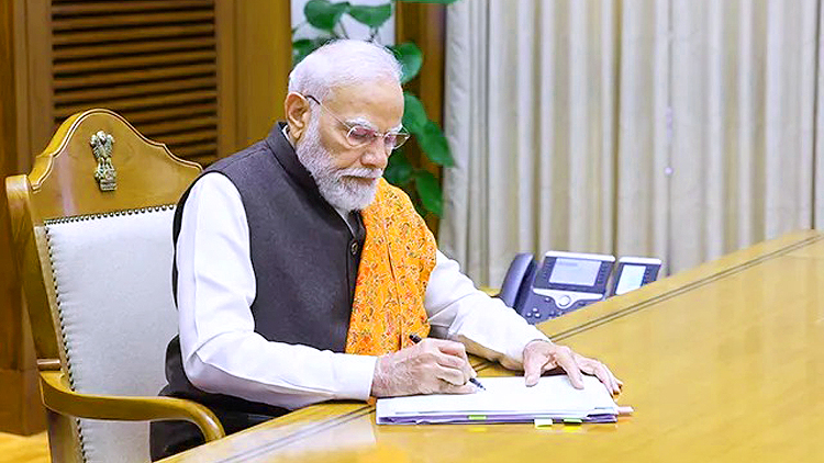 प्रधानमंत्री मोदी के नेतृत्व में ‘सेवा तीर्थ’ से शासन के नए युग की शुरुआत : मंत्रिमंडल ने देशवासियों की सेवा का लिया संकल्प