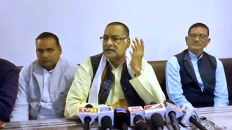 मध्‍यप्रदेश कांग्रेस के पूर्व विधायक लक्ष्मण तिवारी का पार्टी से इस्तीफा : प्रदेशाध्यक्ष जीतू पटवारी व अन्य नेताओं पर लगाए गंभीर आरोप