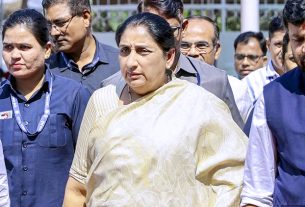 सुनेत्रा पवार