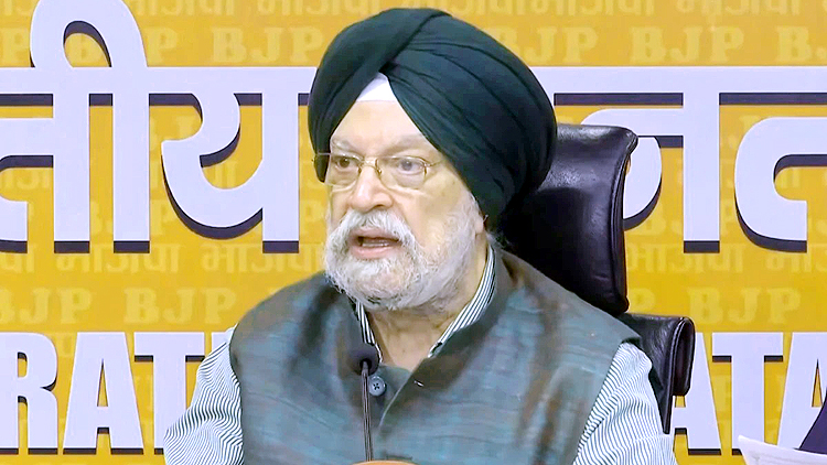 केंद्रीय मंत्री हरदीप सिंह पुरी ने कहा- यौन अपराधी से संबंध का आरोप बेबुनियाद : राहुल गांधी ने लोकसभा में एपस्टीन फाइल्स को लेकर उनका नाम लिया था
