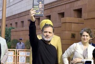राहुल गांधी ने नरवणे के 'संस्मरण' की प्रति को लेकर प्रधानमंत्री पर साधा निशाना, कहा- सदन में आते ही उन्हें करूंगा भेंट