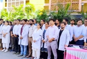 जूनियर डॉक्टरों