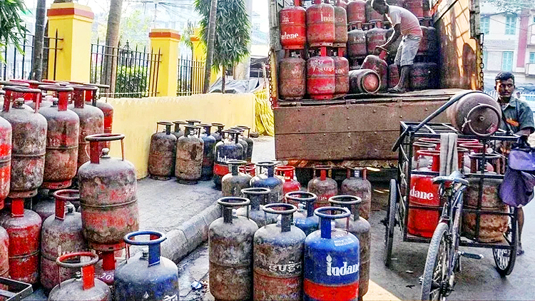 कमर्शियल सिलेंडर