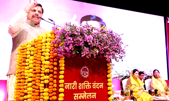 एक साथ मनेगी होली और दिवाली