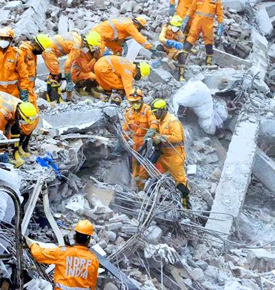 Delhi Saket Building Collapse