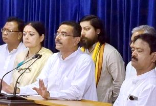 सुवेंदु अधिकारी