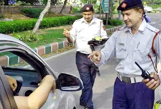 ट्रैफिक नियम